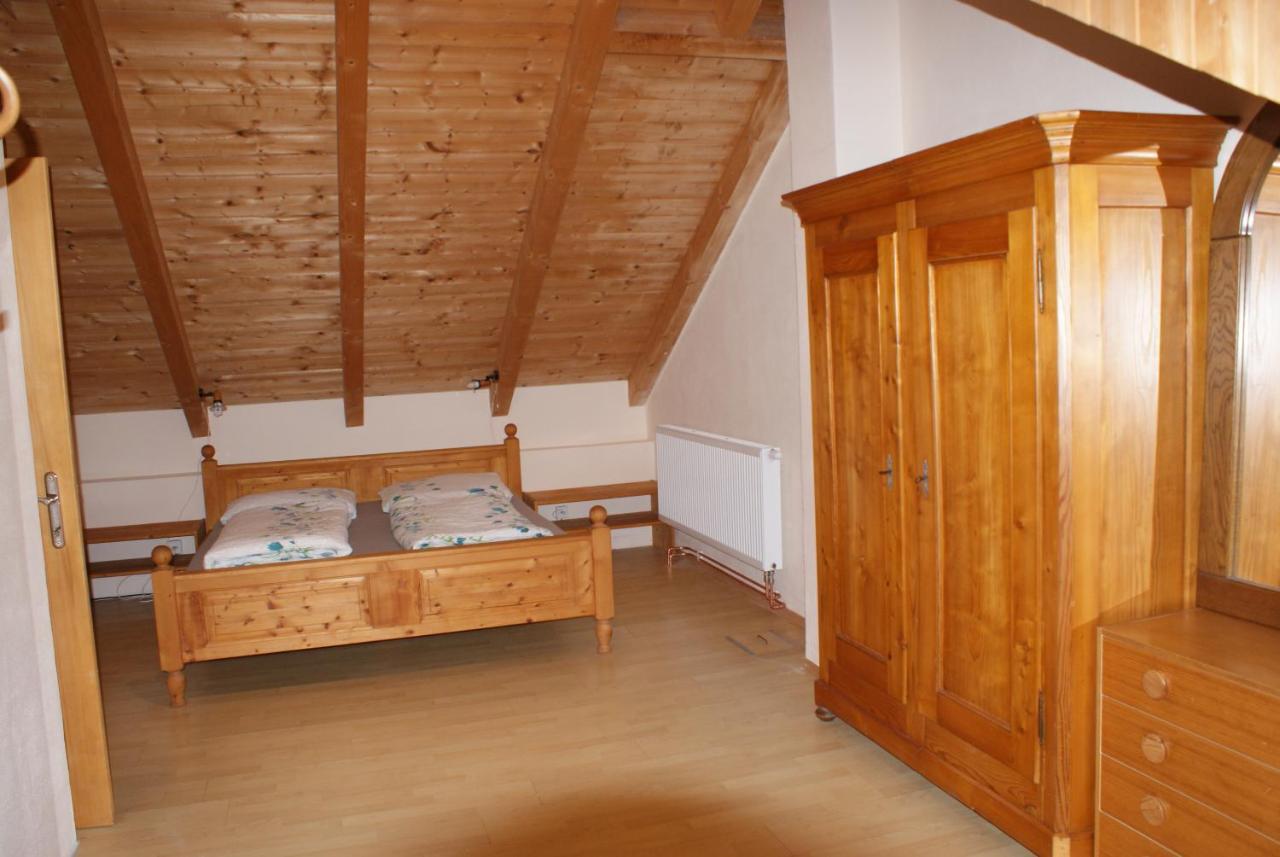 Rustikale Und Grosszuegige Ferienwohnung Kasperske Hory Zewnętrze zdjęcie